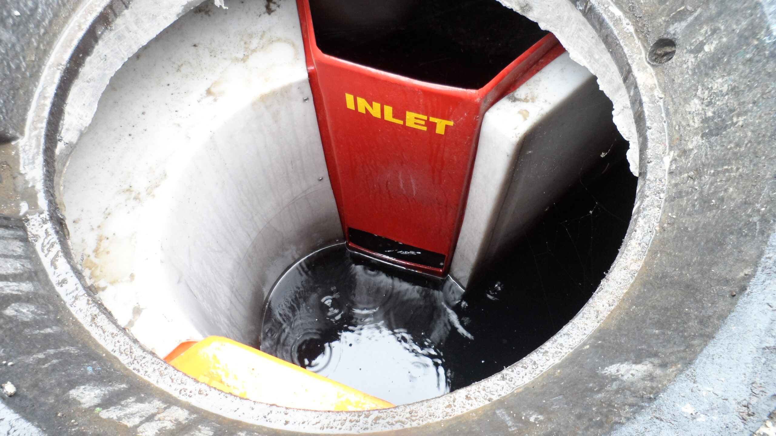 First Defense para remover contaminantes de lluvia